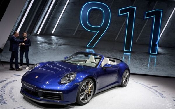 Porsche warns China luxury car demand remains weak Porsche warns China luxury car demand remains weak