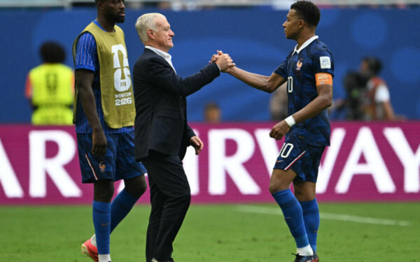 England edges France in thrilling World Cup finale