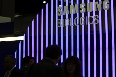 Samsung Biologics Launches .8 Billion Bid for Swiss Drugmaker PolyPeptide Samsung Biologics Launches .8 Billion Bid for Swiss Drugmaker PolyPeptide