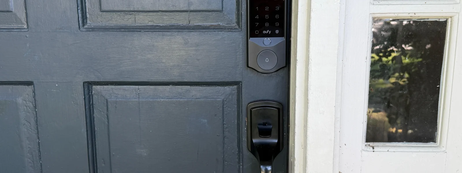 Facial Recognition Smart Locks Offer Hands-Free Convenience Facial Recognition Smart Locks Offer Hands-Free Convenience