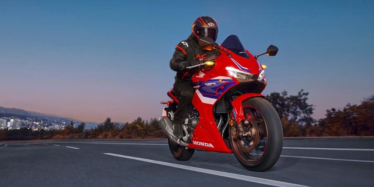Atlas Honda Considers Introducing Larger Displacement Bikes in Pakistan Atlas Honda Considers Introducing Larger Displacement Bikes in Pakistan