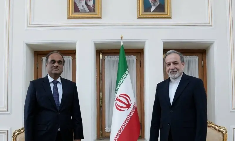 Iranian Foreign Minister Identifies Peace and Security as Key Goals in Pakistan Talks Iranian Foreign Minister Identifies Peace and Security as Key Goals in Pakistan Talks