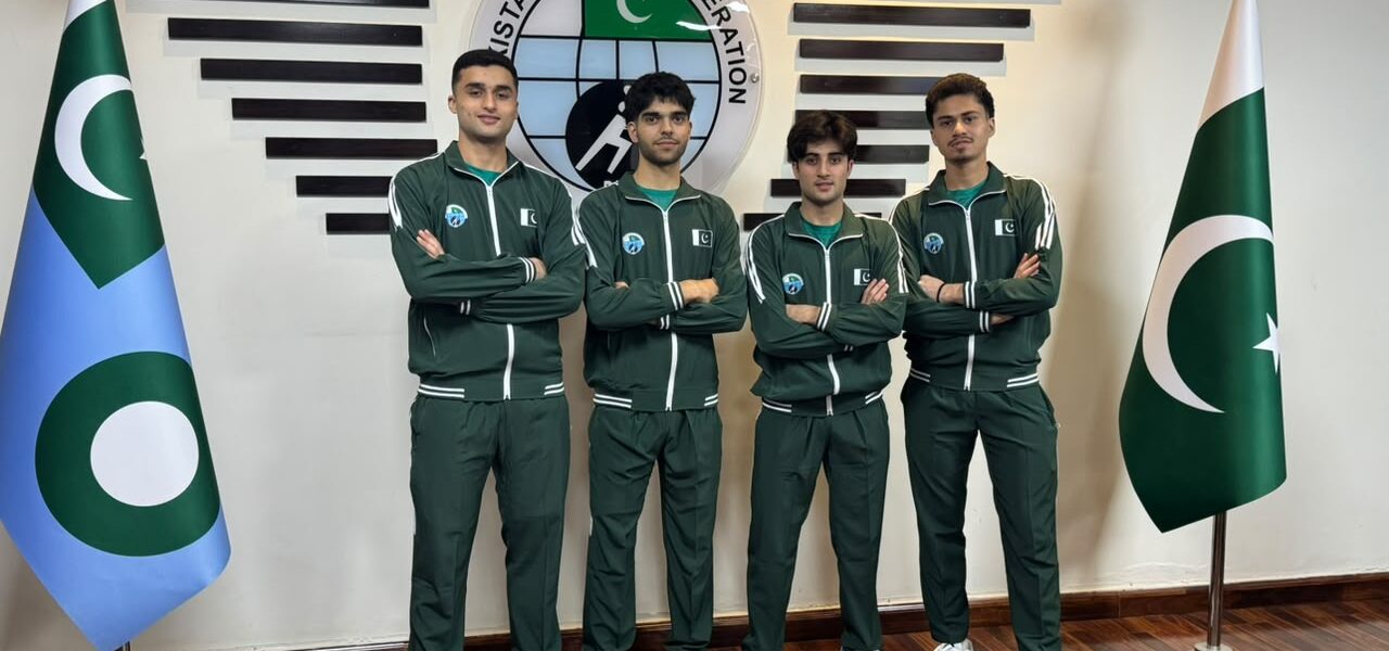 Pakistan Junior Squash Team Heads to Canada for World Championships Pakistan Junior Squash Team Heads to Canada for World Championships