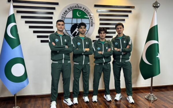 Pakistan Junior Squash Team Heads to Canada for World Championships Pakistan Junior Squash Team Heads to Canada for World Championships