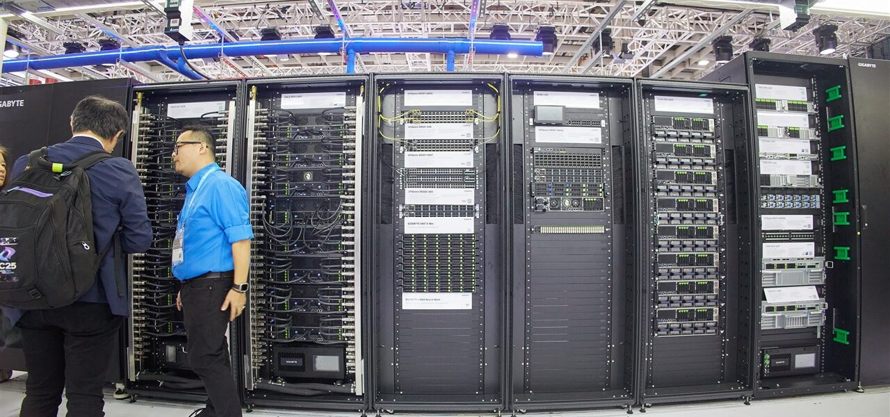 Huakun expands server partnership with Huawei Huakun expands server partnership with Huawei