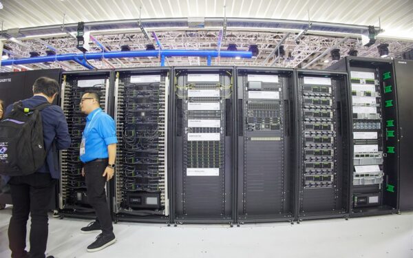 Huakun expands server partnership with Huawei Huakun expands server partnership with Huawei