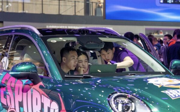 China's electric vehicle market faces profit challenges China's electric vehicle market faces profit challenges