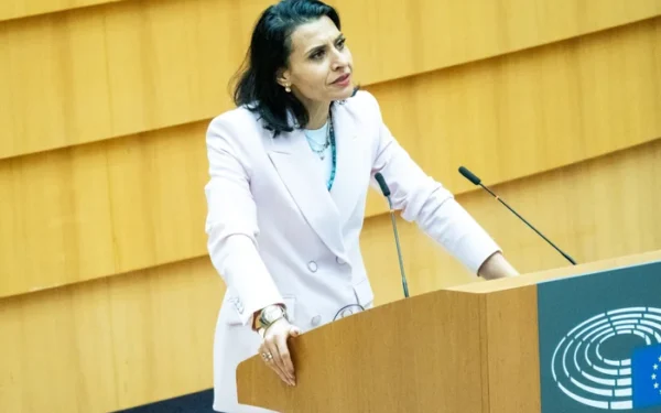 Swedish MEP Files Police Complaint Against Danish Colleague Over Racist Chants