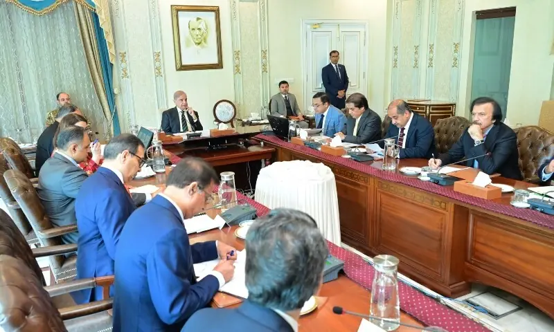 PM directs swift upgradation of Pakistan Railways to boost regional trade PM directs swift upgradation of Pakistan Railways to boost regional trade