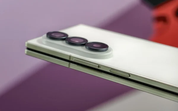 Samsung's Z Fold 8 Ultra Redefines Foldable Screen Technology Samsung's Z Fold 8 Ultra Redefines Foldable Screen Technology