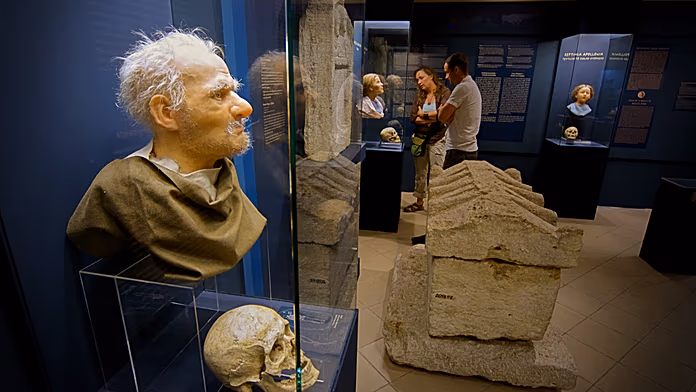 Ancient Roman faces brought to life in Budapest exhibition