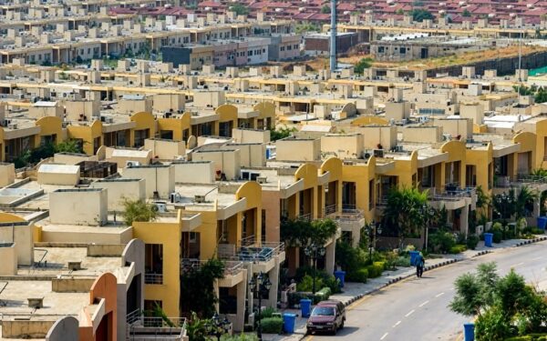 LDA Seeks FIRs Against Developers of Two Lahore Housing Schemes LDA Seeks FIRs Against Developers of Two Lahore Housing Schemes