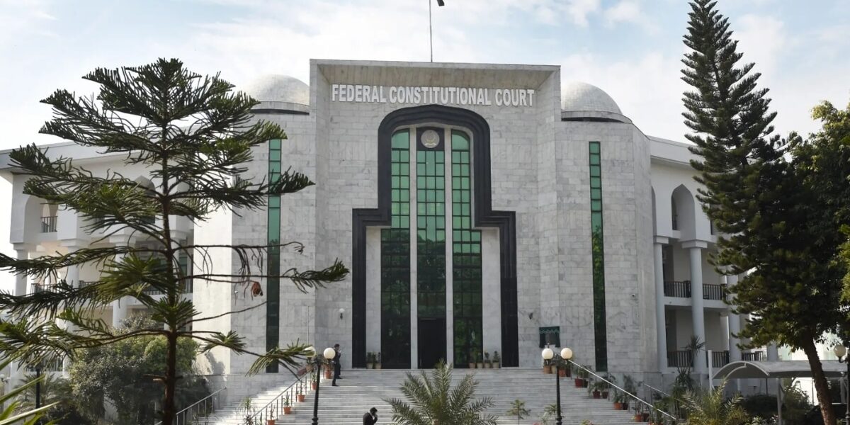 Federal Constitutional Court Issues Guidelines to Safeguard Minors' Rights Federal Constitutional Court Issues Guidelines to Safeguard Minors' Rights
