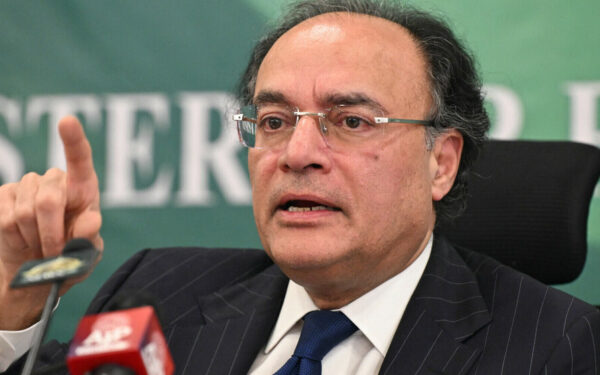 Finance Minister Discusses Refinery Upgrades with U.S. Firm Finance Minister Discusses Refinery Upgrades with U.S. Firm