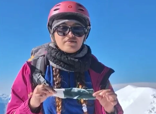 Teenager Malaika Khilji Makes History as First Woman from Balochistan to Summit Khosar Gang Peak