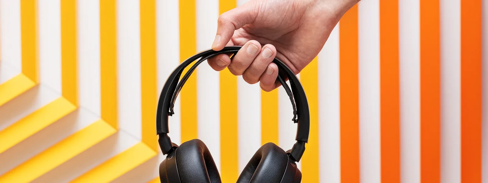 SteelSeries Arctis Nova Pro Wireless Gaming Headset on Sale for 9.99 SteelSeries Arctis Nova Pro Wireless Gaming Headset on Sale for 9.99