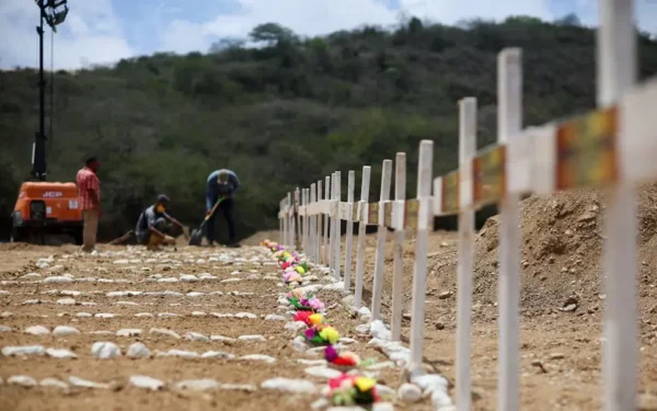 Venezuelan earthquake death toll reaches 3,535 as thousands remain displaced Venezuelan earthquake death toll reaches 3,535 as thousands remain displaced