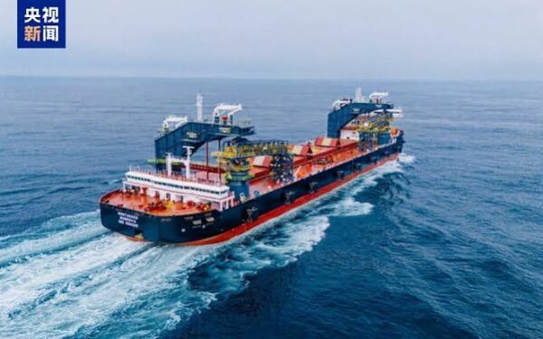 China Delivers World’s Fastest Self-Discharging Vessel China Delivers World’s Fastest Self-Discharging Vessel