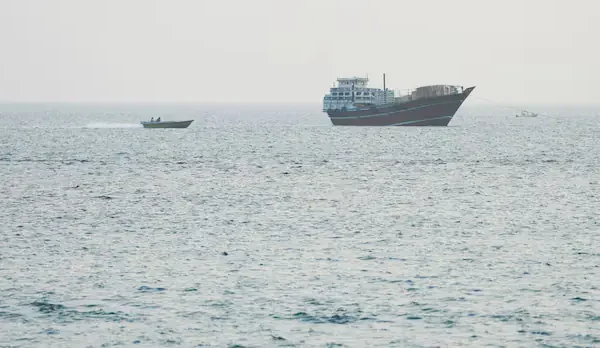 Shipping firms avoid US military transit through Strait of Hormuz Shipping firms avoid US military transit through Strait of Hormuz