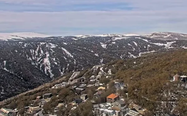 Australian ski resorts break July temperature records Australian ski resorts break July temperature records