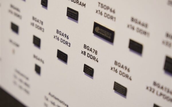 Memory shortages force electronics manufacturers to secure long-term contracts Memory shortages force electronics manufacturers to secure long-term contracts