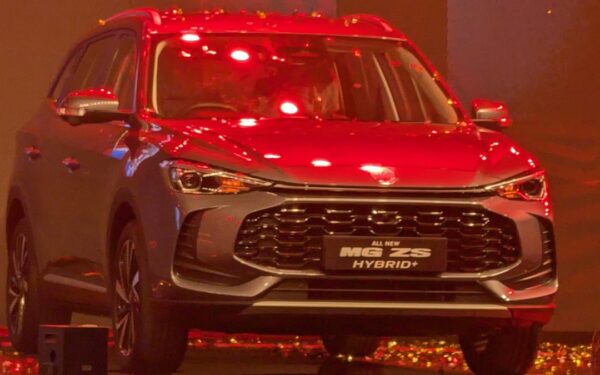 MG Launches New ZS SUV with Hybrid and Petrol Options in Pakistan