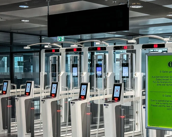 Britons to Use E-Gates in Switzerland as Trade Deal Takes Effect