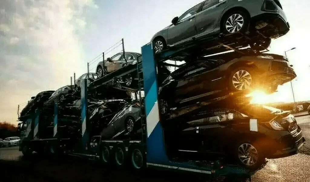 Pakistan's Car Sales Soar by 39% in FY2025-26