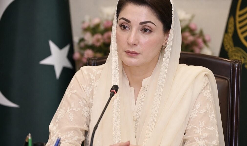 Punjab CM Honours Fatima Jinnah on Death Anniversary Punjab CM Honours Fatima Jinnah on Death Anniversary