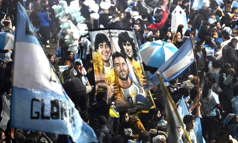 Argentina fans defend team’s World Cup behavior Argentina fans defend team’s World Cup behavior