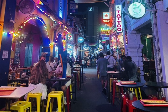 ASEAN Middlemen Drive AI Chip Demand ASEAN Middlemen Drive AI Chip Demand