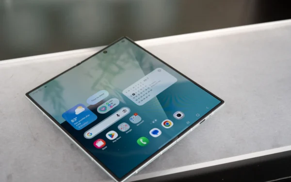 Samsung Introduces New Flex Titanium Display for Enhanced Durability in Foldable Phones