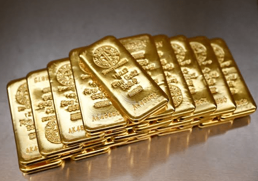Gold Prices Surge to Near Rs. 4.4 Lac in Pakistan Gold Prices Surge to Near Rs. 4.4 Lac in Pakistan