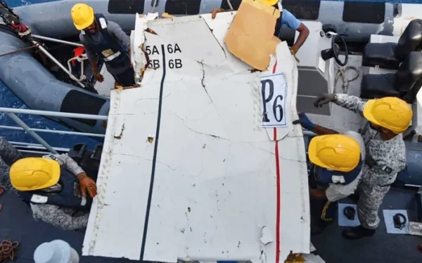 Pakistan locates wreckage of missing Boeing cargo plane Pakistan locates wreckage of missing Boeing cargo plane