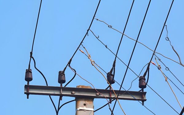 Multan Police Book Veteran Politician Javed Hashmi and Sons-in-Law in Electricity Theft Case Multan Police Book Veteran Politician Javed Hashmi and Sons-in-Law in Electricity Theft Case
