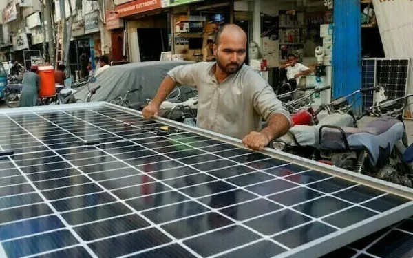 Pakistan’s Solar Market Shifts Focus to Battery Storage Pakistan’s Solar Market Shifts Focus to Battery Storage
