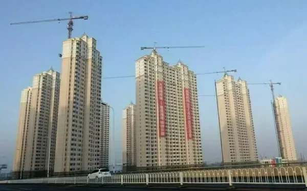China’s New Home Prices Decline Slower in June China’s New Home Prices Decline Slower in June