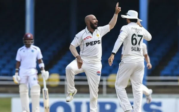 Pakistan close in on West Indies victory with 75 runs needed