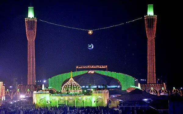 Tight Security for Three-Day Urs Celebrations of Data Ganj Bakhsh Tight Security for Three-Day Urs Celebrations of Data Ganj Bakhsh