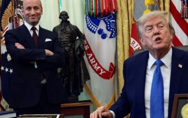 Trump signs new birthright citizenship orders Trump signs new birthright citizenship orders