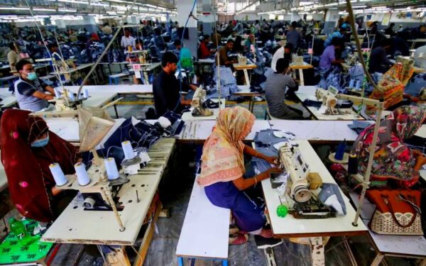Pakistan’s Readymade Garments Exports Reach Record High Pakistan’s Readymade Garments Exports Reach Record High