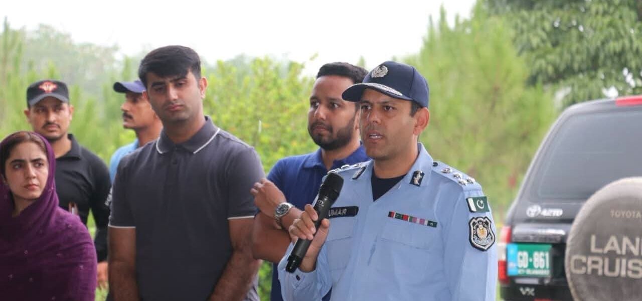 Security Chief Inspects F-9 Police Recruitment Test Centre Security Chief Inspects F-9 Police Recruitment Test Centre