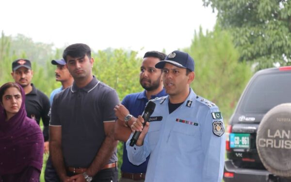 Security Chief Inspects F-9 Police Recruitment Test Centre Security Chief Inspects F-9 Police Recruitment Test Centre