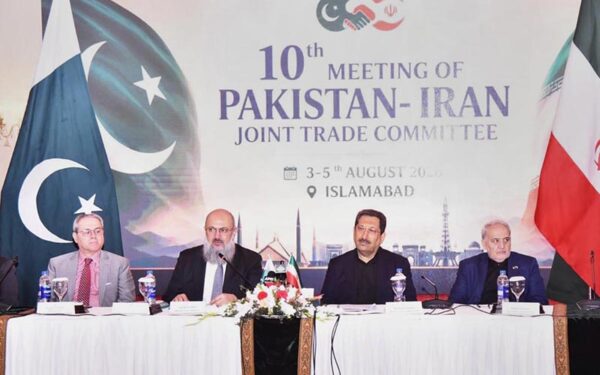 Pakistan and Iran reaffirm commitment to billion in annual trade Pakistan and Iran reaffirm commitment to billion in annual trade