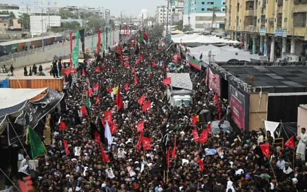Chehlum procession concludes peacefully in Karachi amid heavy security
