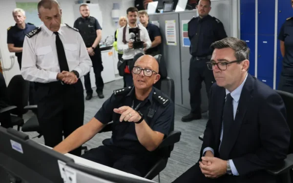 UK PM Vows to Tackle Small Boat Crossings After Ceuta Crisis UK PM Vows to Tackle Small Boat Crossings After Ceuta Crisis