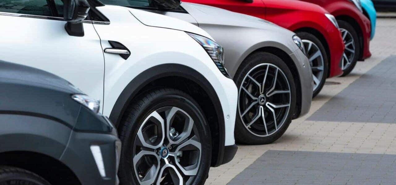 Pakistan’s Auto Policy Fails to Benefit Ordinary Car Buyers Pakistan’s Auto Policy Fails to Benefit Ordinary Car Buyers
