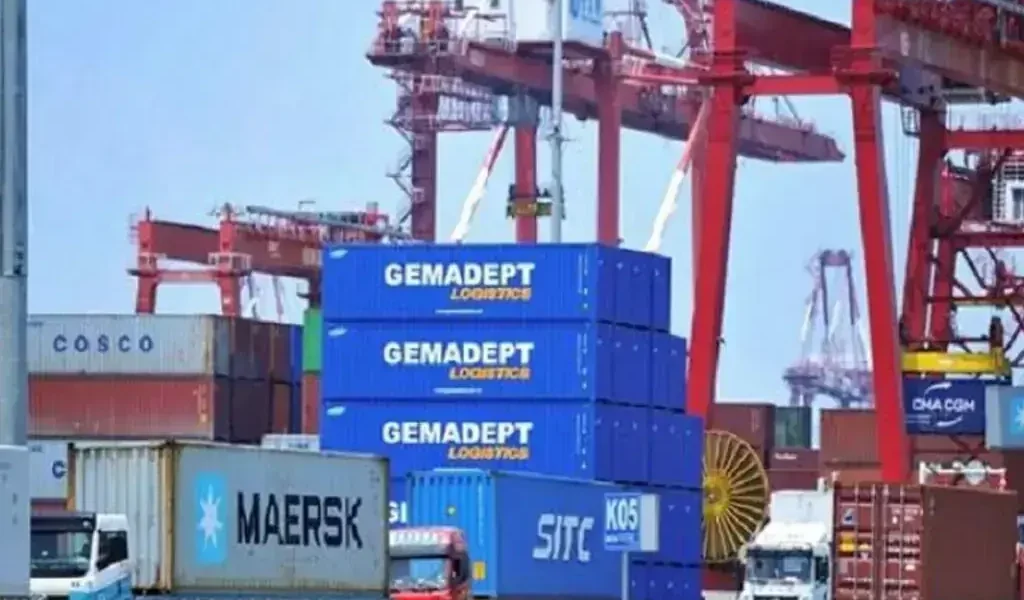 Government Introduces Unified Transshipment Incentives for KPT, Port Qasim Government Introduces Unified Transshipment Incentives for KPT, Port Qasim