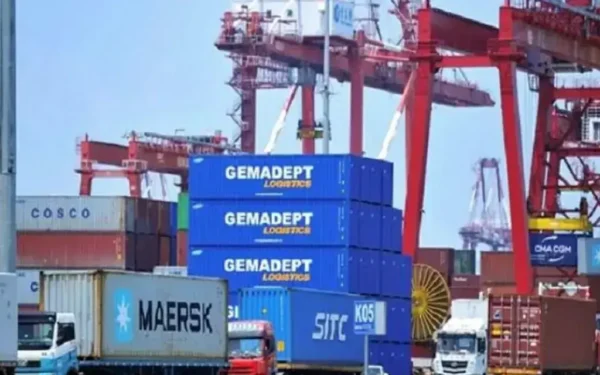 Government Introduces Unified Transshipment Incentives for KPT, Port Qasim