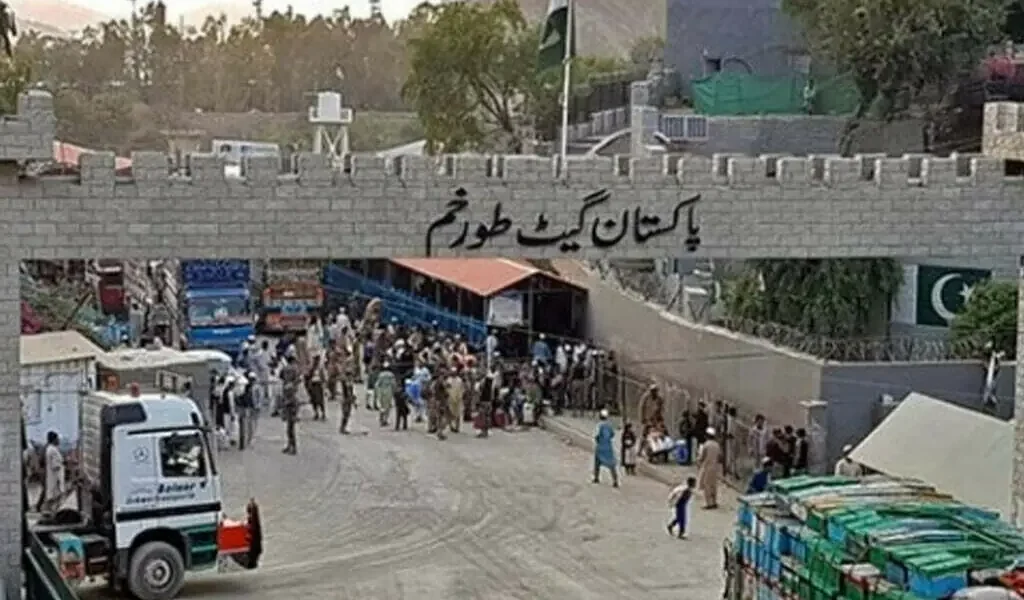 Pakistani authorities grant entry for critically ill Afghan newborn Pakistani authorities grant entry for critically ill Afghan newborn
